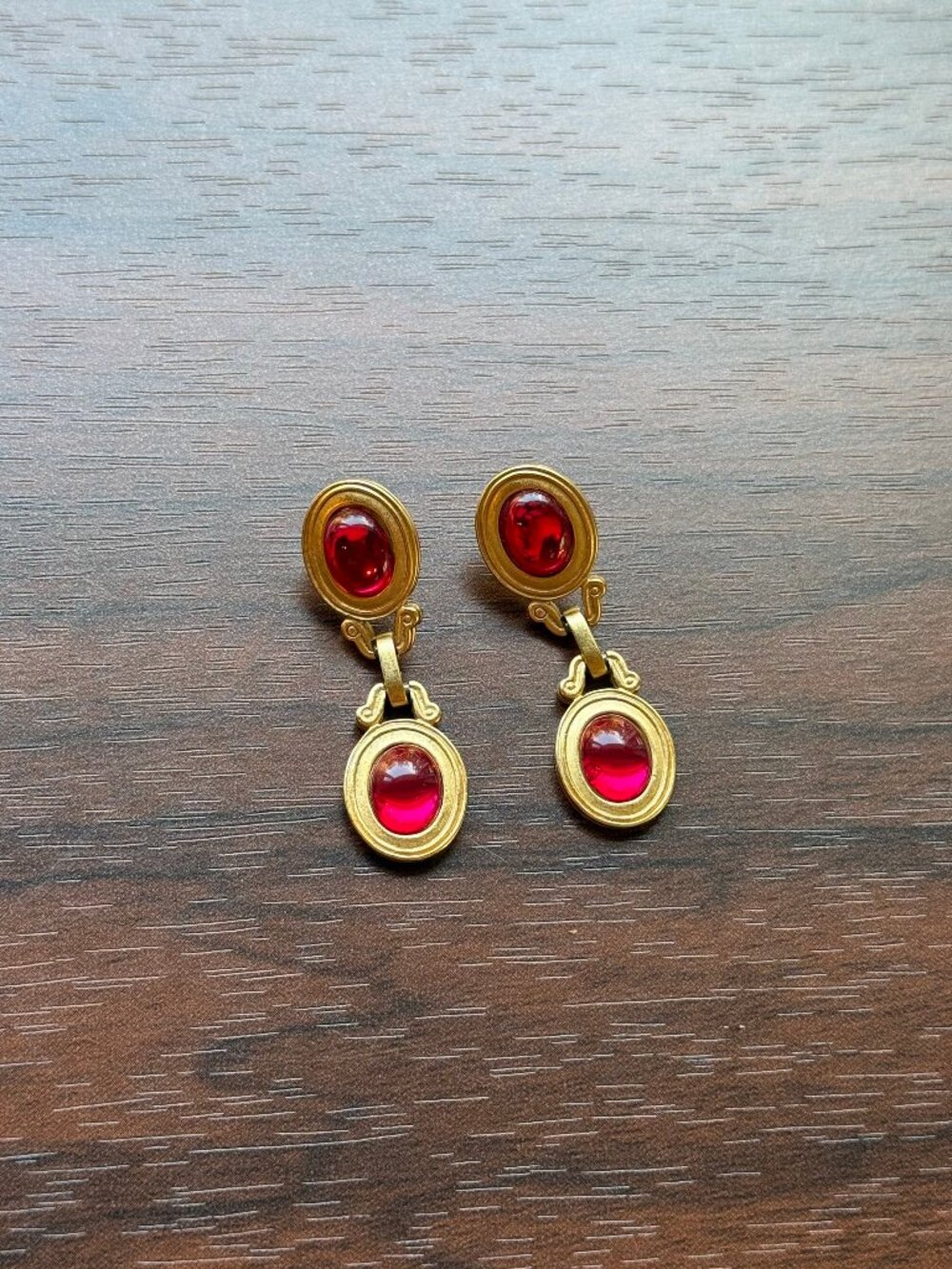 Vintage Monet for YSL Red Resin Drop Earrings in Gold Tone Rare - Picture 2 of 3